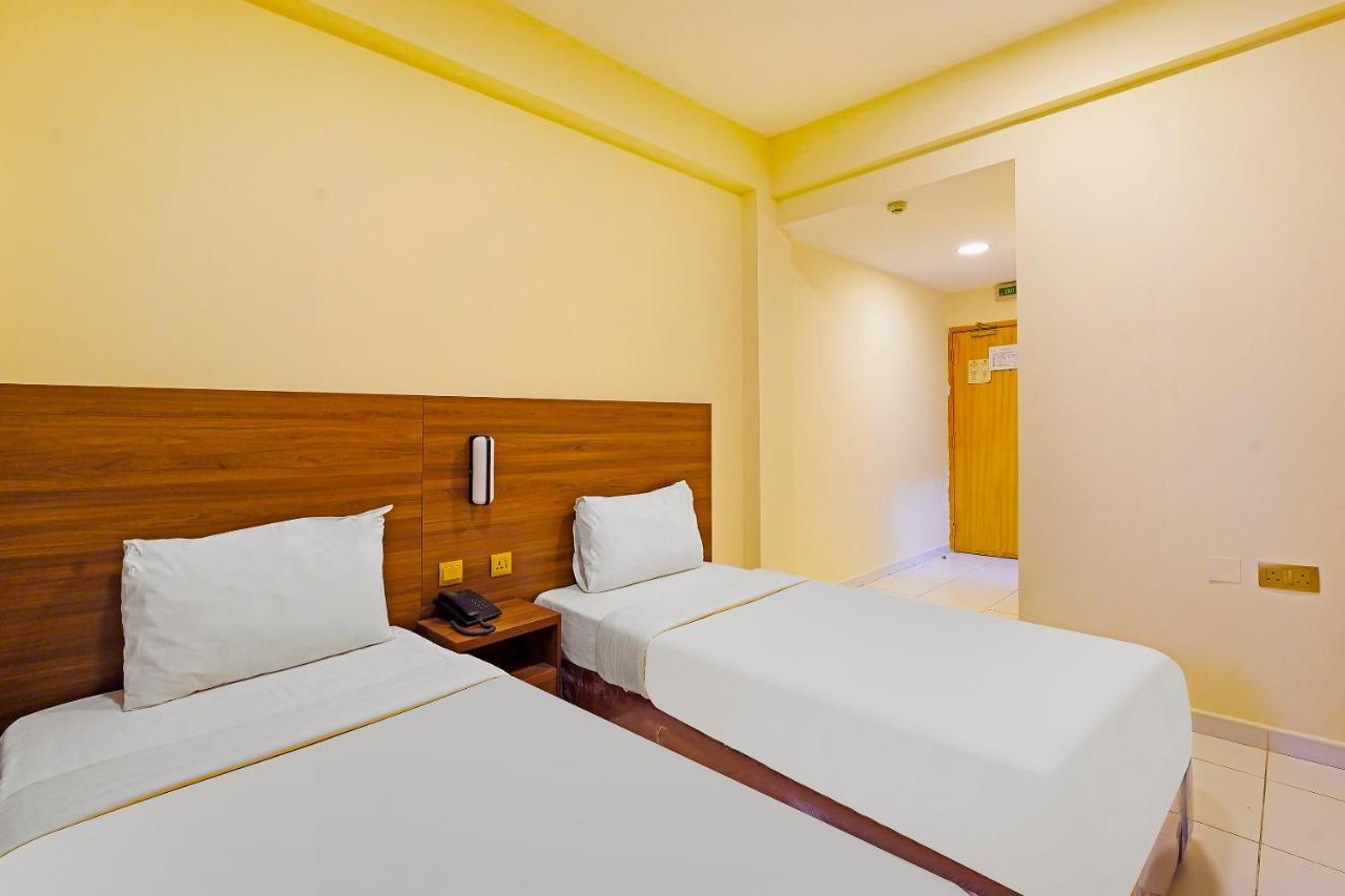 Oyo 925 Emirates Hotel Dubai Dış mekan fotoğraf